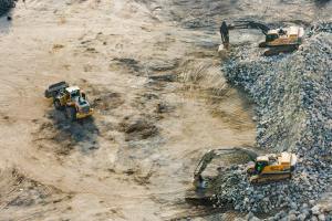 Mining equipment prepared for a controlled cleaning trial